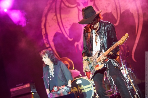 01-2018-02387 - The Hollywood Vampires (US)