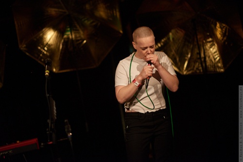 01-2018-04354 - Wallis Bird (IRL)