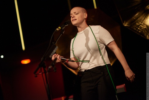 01-2018-04358 - Wallis Bird (IRL)