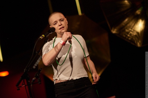 01-2018-04360 - Wallis Bird (IRL)
