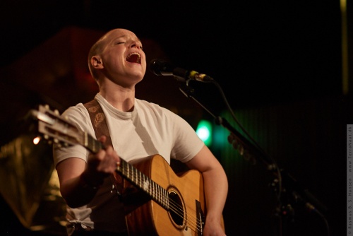 01-2018-04380 - Wallis Bird (IRL)