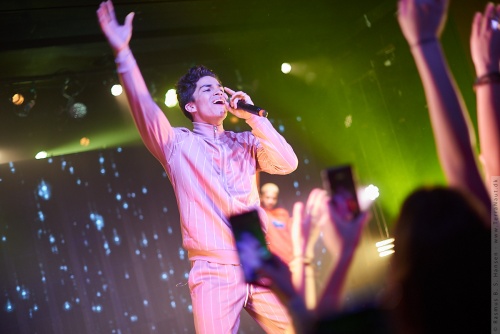 01-2019-01570 - Alex Aiono (US)