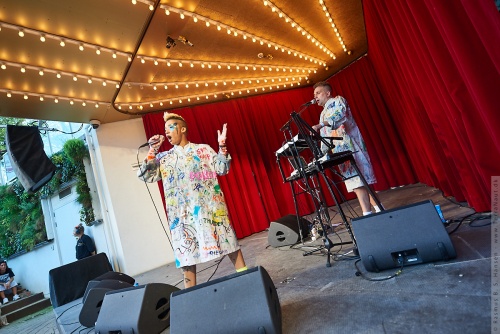 01-2019-02585 - Lucy Love (DK)