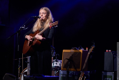 01-2019-03211 - Chloe Foy (UK)