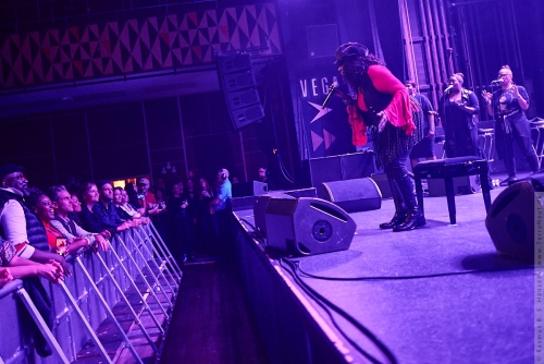 01-2019-03332 - Angie Stone (US)