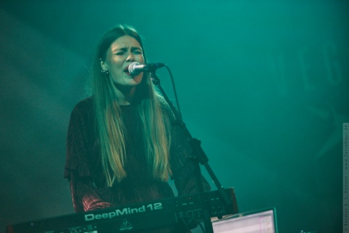 01-2021-01014 - Kara Moon (DK)
