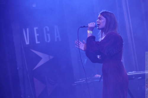 01-2021-01020 - Kara Moon (DK)