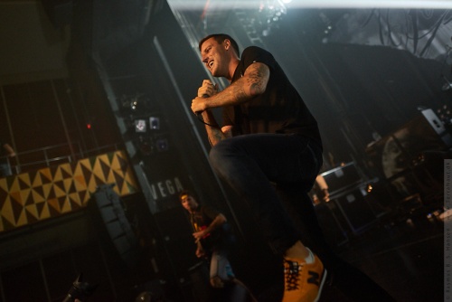 01-2013-08667 - Parkway Drive (US)